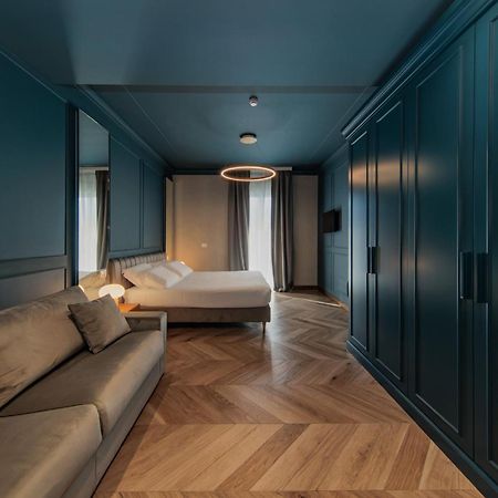 Ophelia Hotel Cazzago San Martino 外观 照片