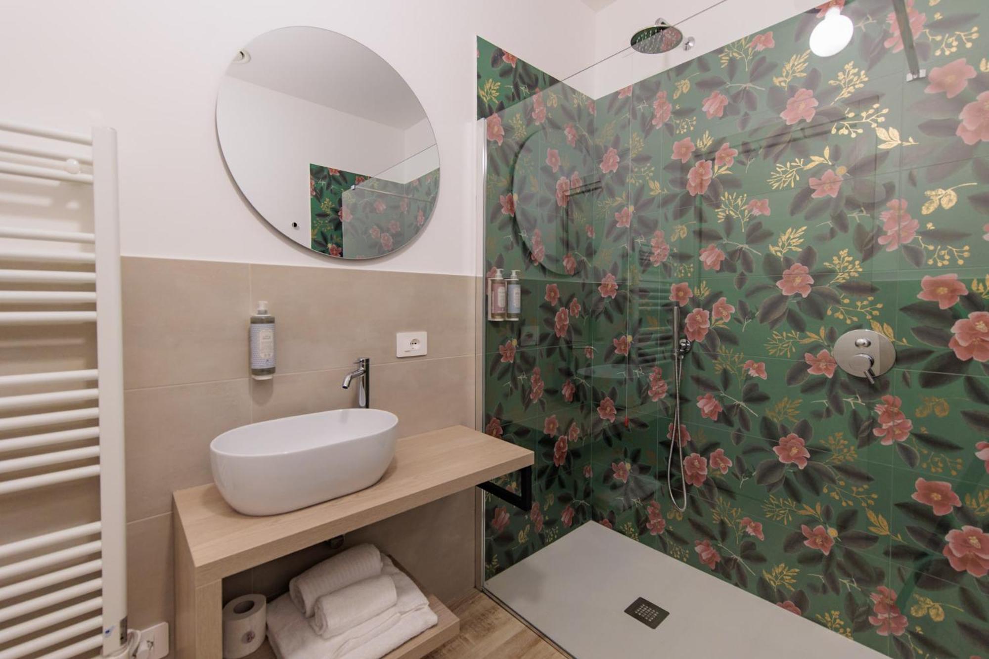 Ophelia Hotel Cazzago San Martino 外观 照片